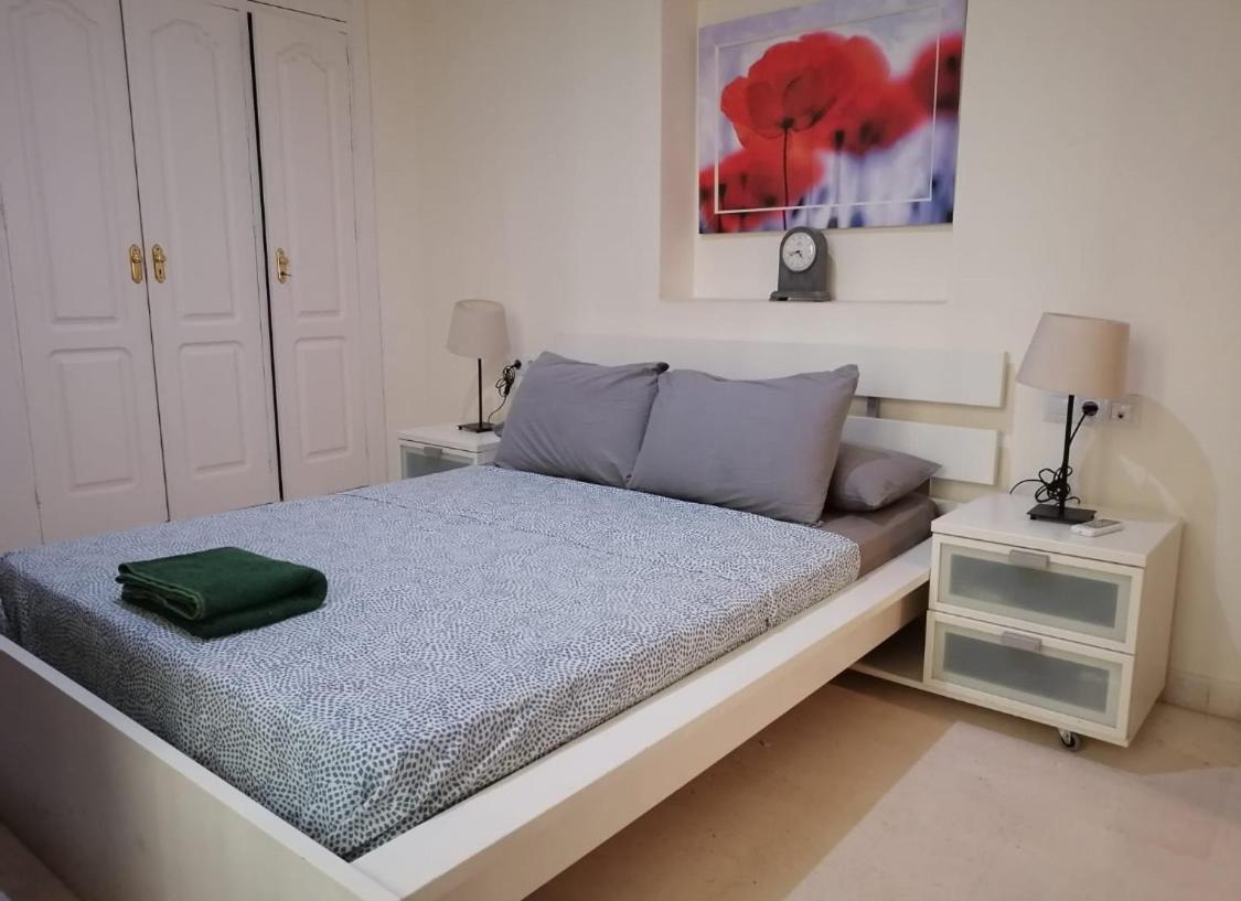 Casa Adriano Lejlighed Sevilla Eksteriør billede
